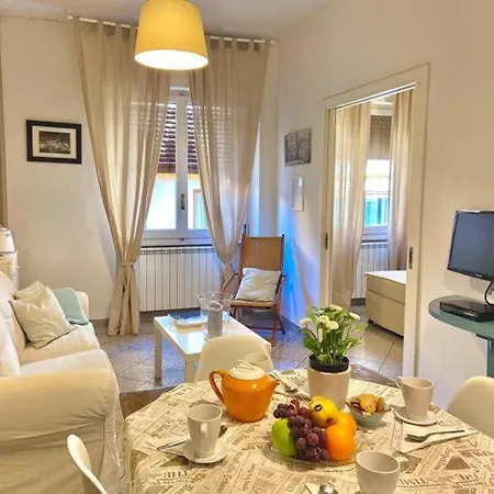 Apartment Borgo San Jacopo Flats *