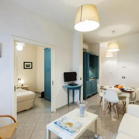 Apartment Borgo San Jacopo Flats *