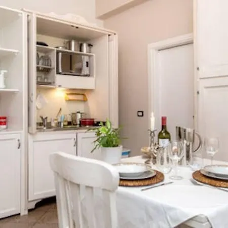 Borgo San Jacopo Flats Florence